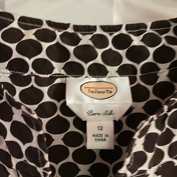 Talbots Sleeveless Silk Blouse - Picture 2 of 2